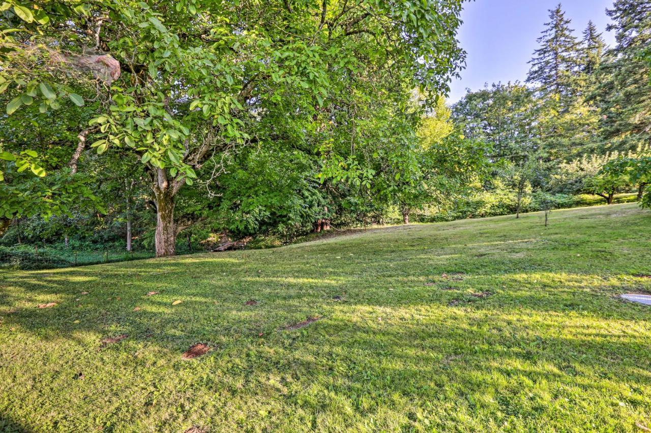 Ferndale Cottage On Private 20 Acre Farm! Exteriör bild